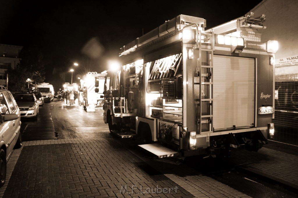 Feuer 2 Tiefgarage Koeln Hoehenhaus Ilfelder Weg P20.JPG - Miklos Laubert